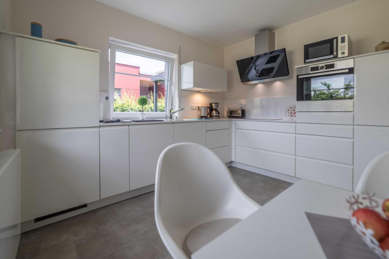 Ostfreesenhuus - Westwind Apartment Aurich Exterior foto
