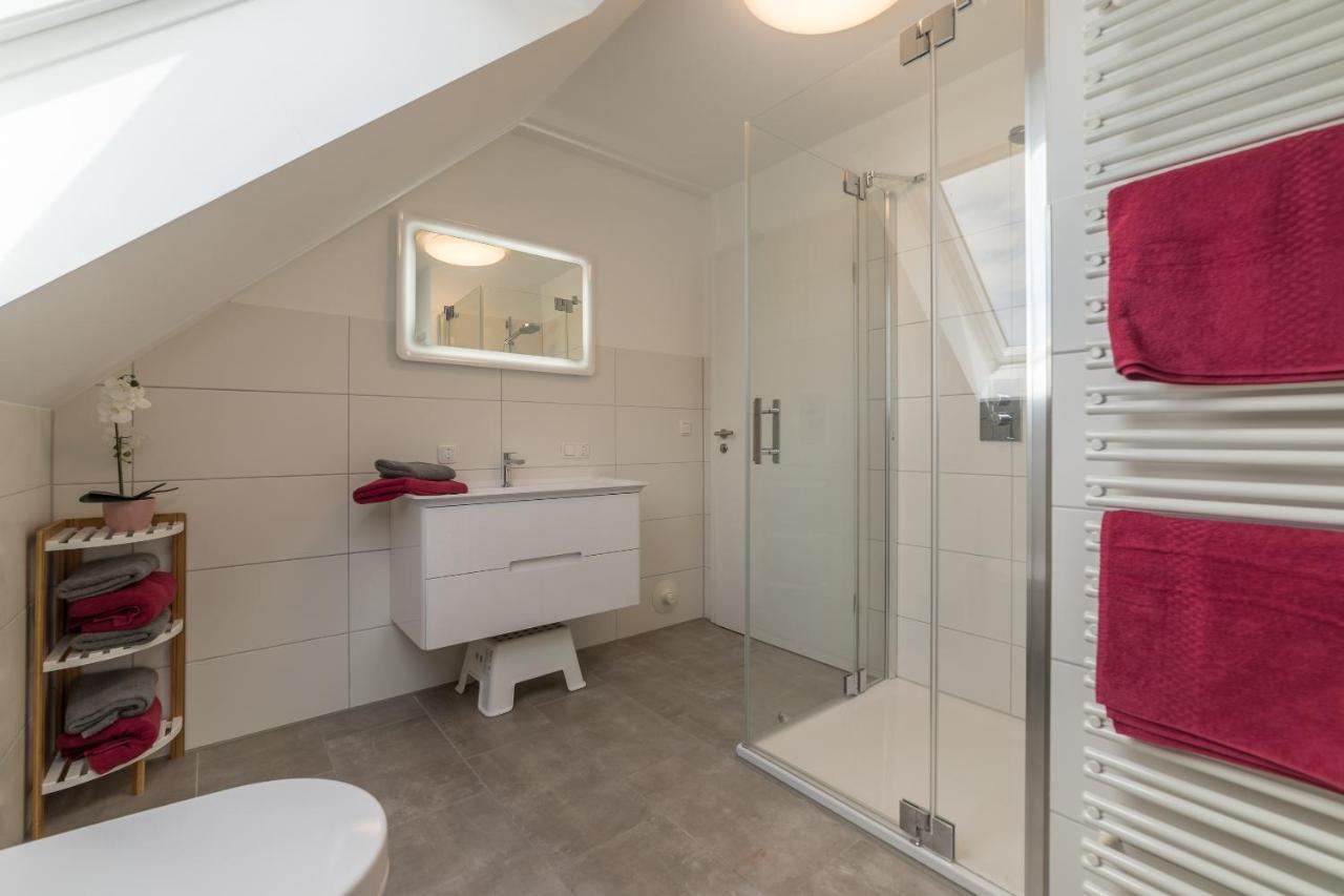 Ostfreesenhuus - Westwind Apartment Aurich Exterior foto